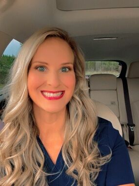 Meet your Posher, Kelli
